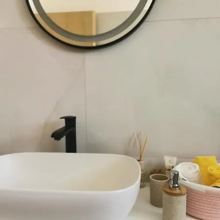 Apartamento Holiday Deluxe *